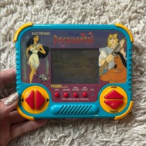 1994 Disney Pocahontas Handheld Game by Tiger